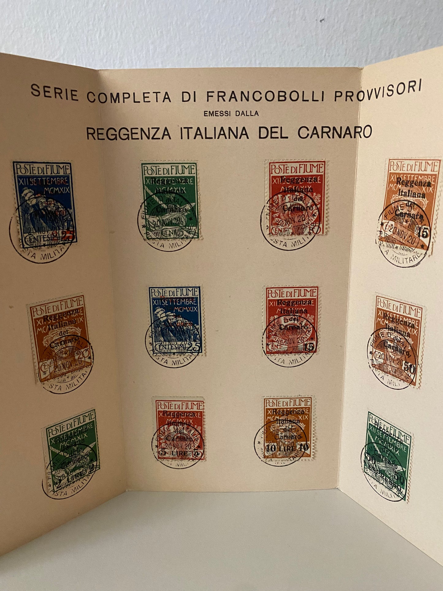 1920 Fiume - Libretto celebrativo con serie completa francobolli Reggenza del Carnaro