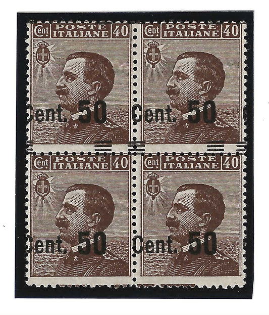 1923 Regno d'Italia - Blocco di francobolli da 50 su 40 c. michetti soprastampa spostata MNH**