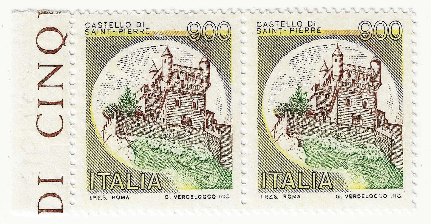 1980 Repubblica - Coppia 900 L. Castelli varietà colore giallo spostato MNH**