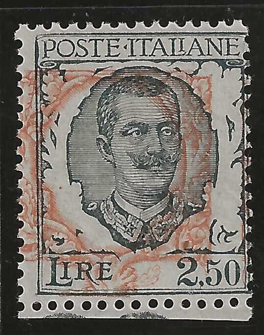 1926 Regno d'Italia - Floreale 2,50 L. ornato fortemente spostato MNH**